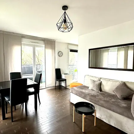 3 Pieces Avec Parking 8 People Apartment Saint-Ouen (Seine-Saint-Denis)